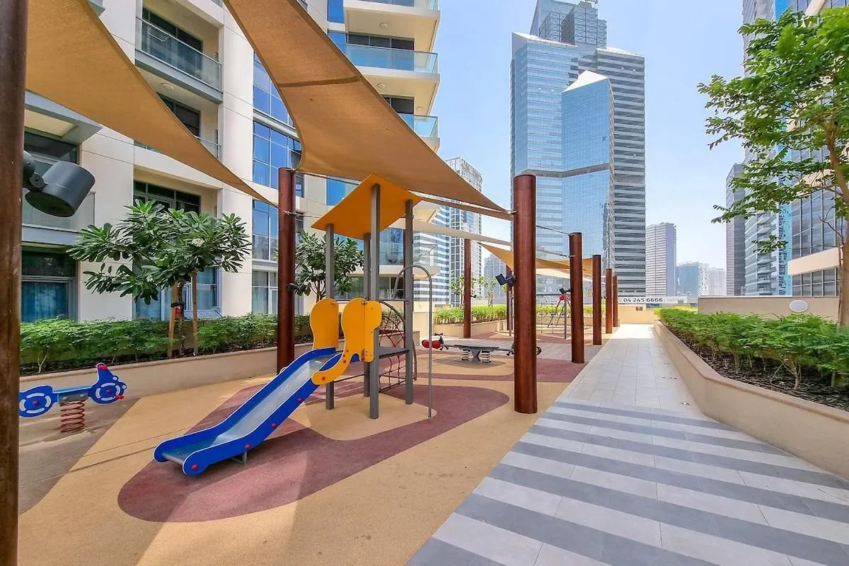 Lavish Saafe House With Full Burj Khalifa View From All Rooms - Amazing Balcony Setup - Infinity Pool - Near Dubai Mall Downtown 0*,